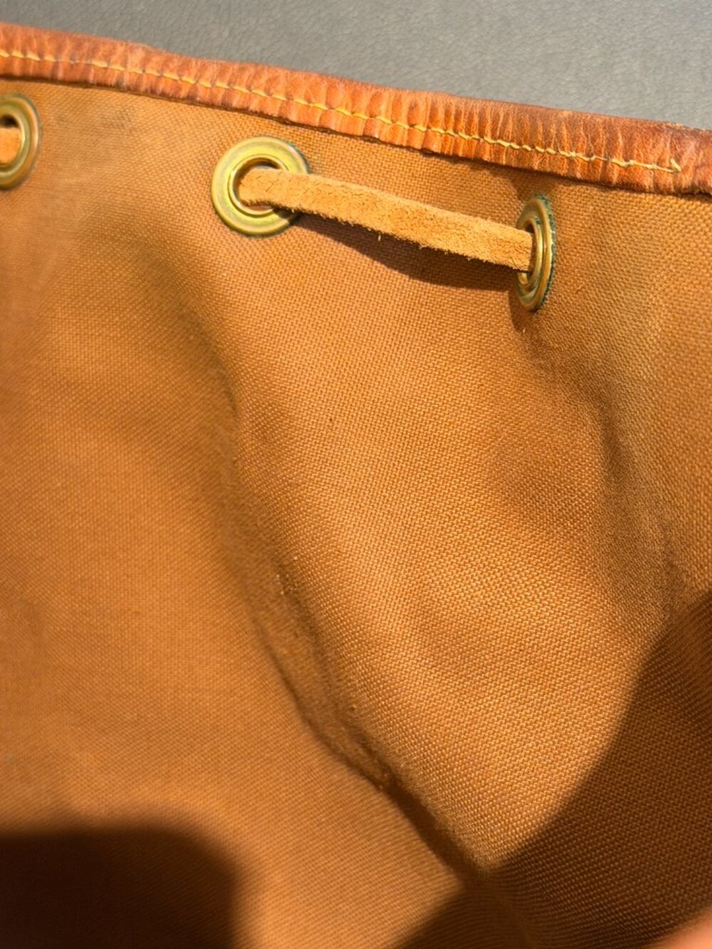 LOUIS VUITTON Noe GM Monogram Canvas Brown Drawstring Bucket Shoulder Bag - Picture 11 of 15